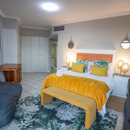 Stay At The Point - Triumphant Tropical Tranquility Durban Eksteriør bilde